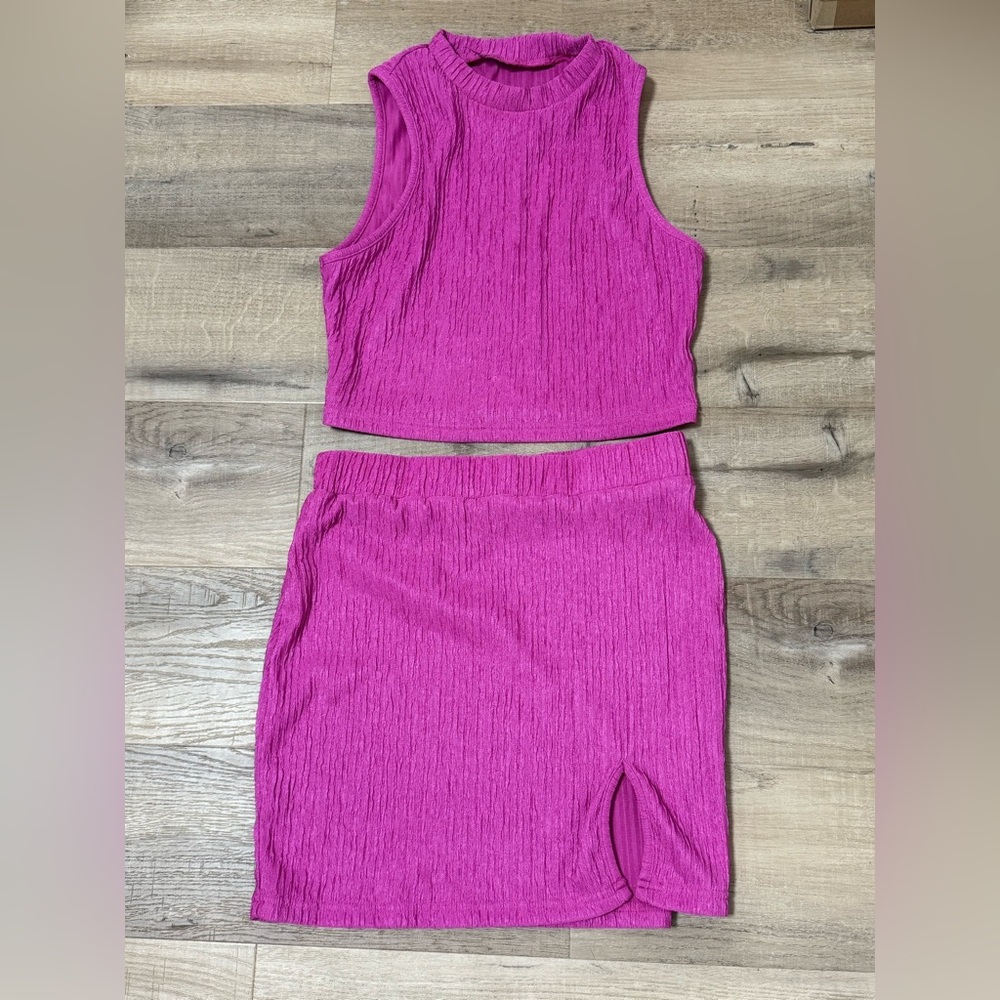 Two piece pink set Tank top and skirt